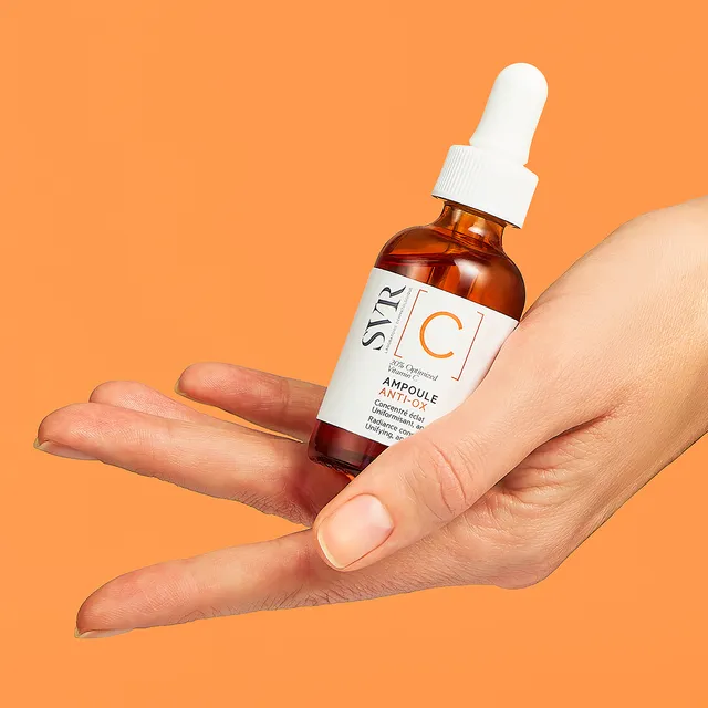svr-c-ampoule-anti-ox-concentrato-vitamina-c-20-luminosit-anti-fatica image 1