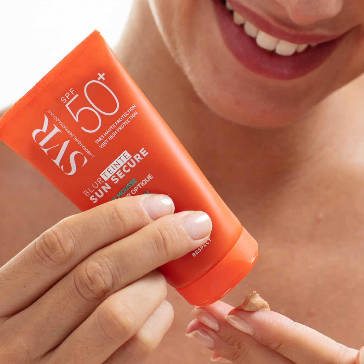 svr-sun-secure-blur-teint-spf50-mousse-colorata-viso image 3