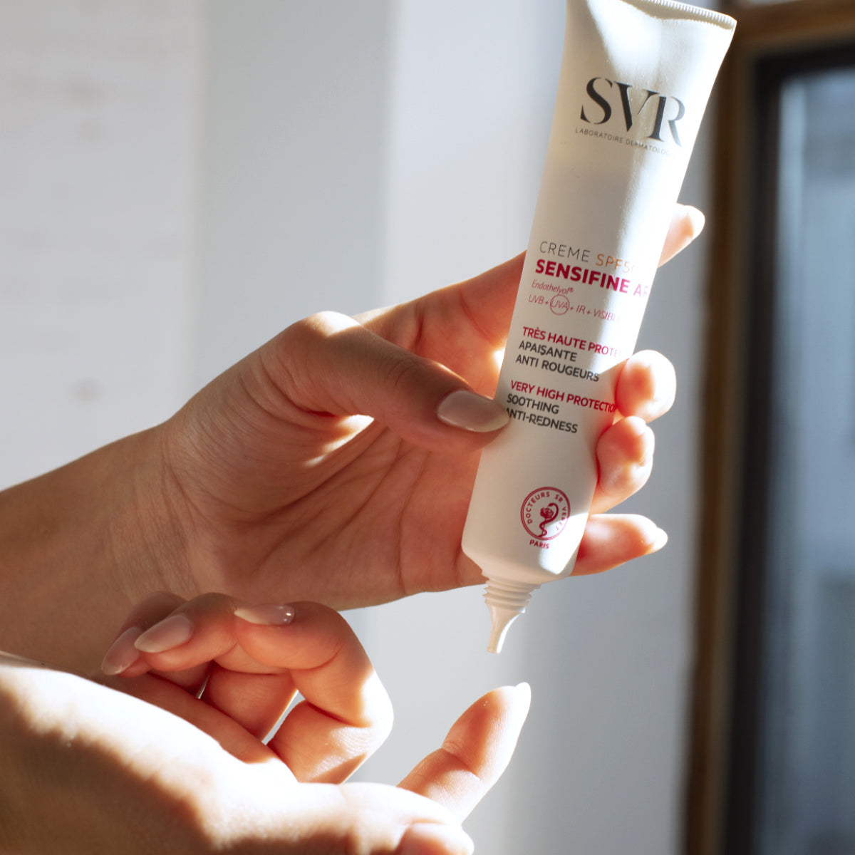 svr-sensifine-ar-cr-me-spf50-crema-anti-arrossamenti-alta-protezione image 2