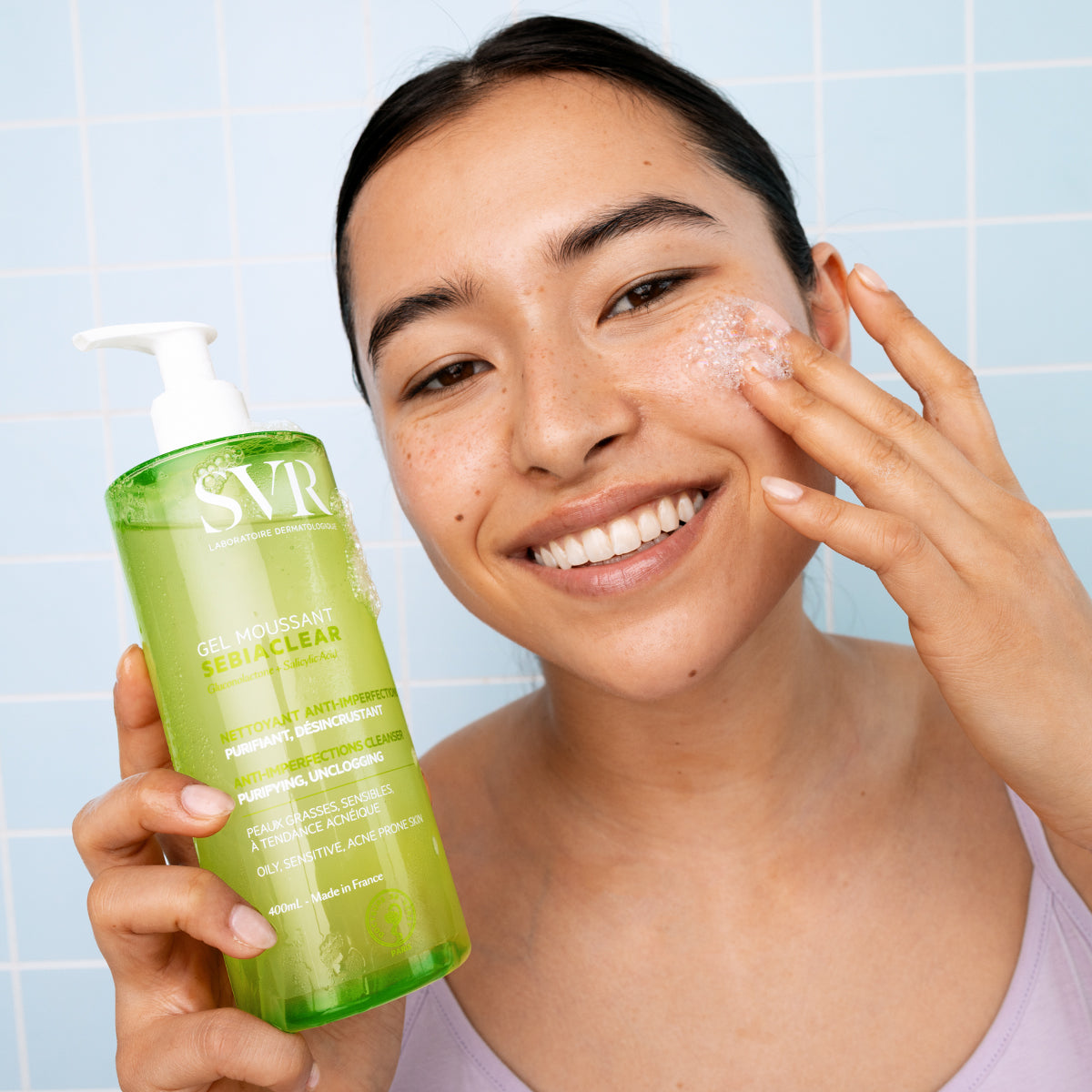 svr-sebiaclear-gel-moussant-detergente-senza-sapone-viso-e-corpo-per-pelle-grass image 5