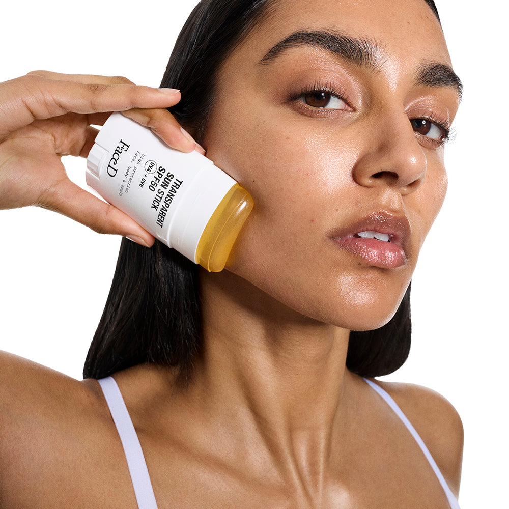 face-d-stick-solare-viso-e-corpo-trasparente-spf50 image 5